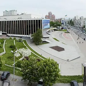 7 Sky On Yevhena Konovaltsia Kyiv