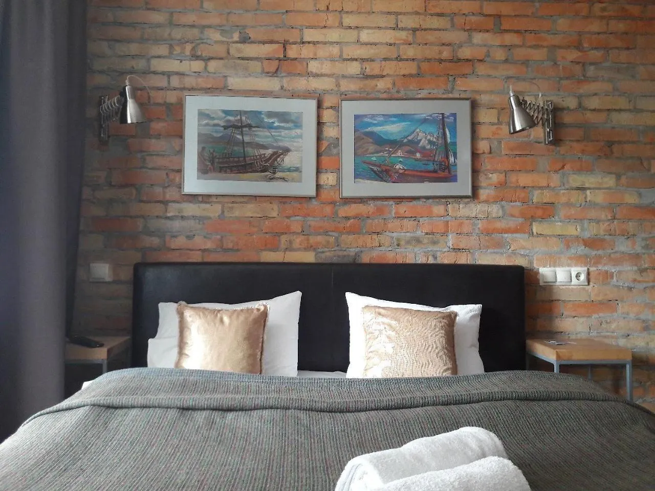 Mini Hotel On Demiivska Kyiv